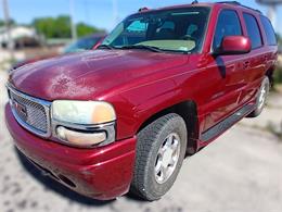 2004 GMC Yukon Denali (CC-2073436) for sale in Houston, Missouri