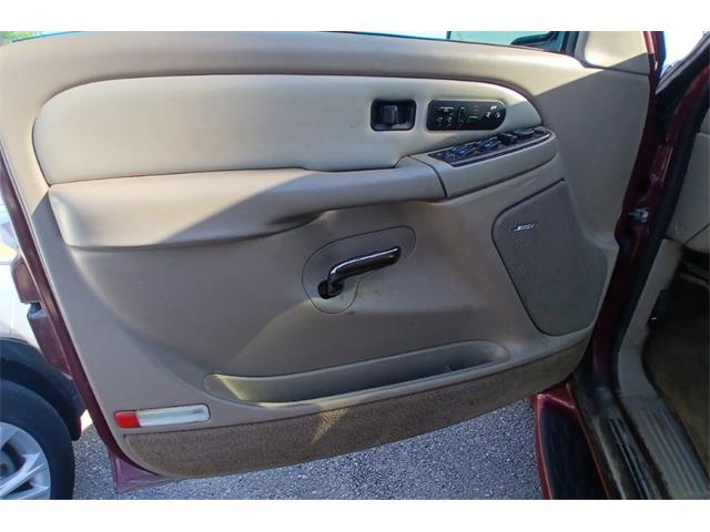 2004 GMC Yukon Denali (CC-2073436) for sale in Houston, Missouri