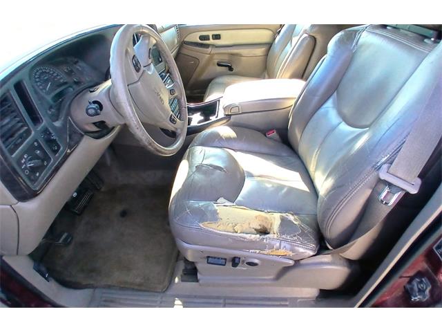 2004 GMC Yukon Denali (CC-2073436) for sale in Houston, Missouri