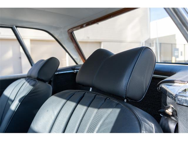 1968 Mercedes-Benz 280SL (CC-2073456) for sale in Sherman Oaks, California