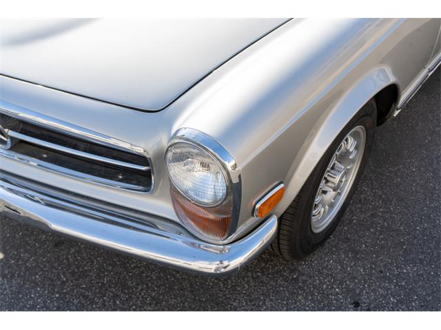 1968 Mercedes-Benz 280SL (CC-2073456) for sale in Sherman Oaks, California