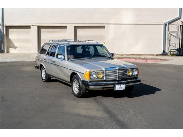 1985 Mercedes-Benz 300 (CC-2073476) for sale in Sherman Oaks, California