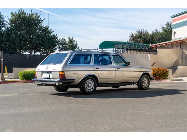 1985 Mercedes-Benz 300 (CC-2073476) for sale in Sherman Oaks, California