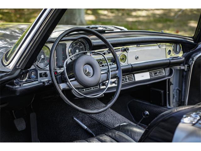 1971 Mercedes-Benz 280SL (CC-2073492) for sale in Sherman Oaks, California