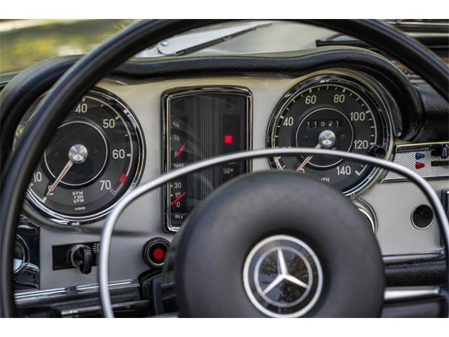 1971 Mercedes-Benz 280SL (CC-2073492) for sale in Sherman Oaks, California