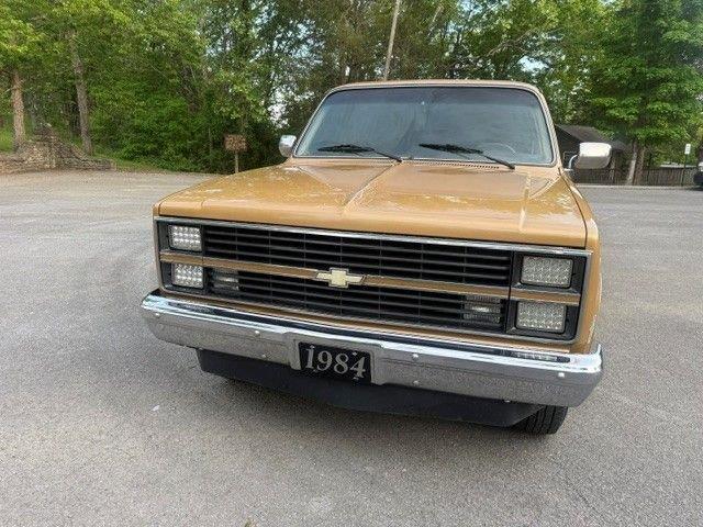 1984 Chevrolet Suburban (CC-2073521) for sale in Greensboro, North Carolina