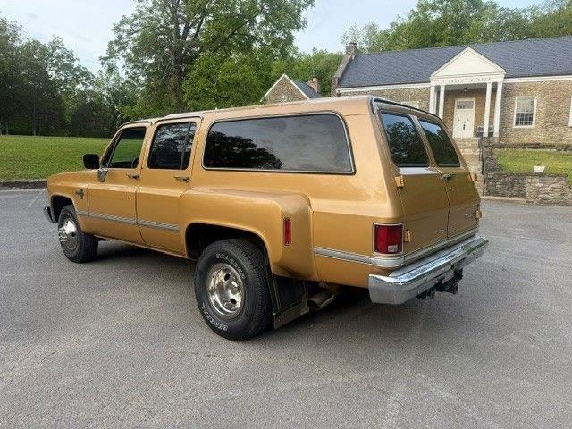 1984 Chevrolet Suburban (CC-2073521) for sale in Greensboro, North Carolina