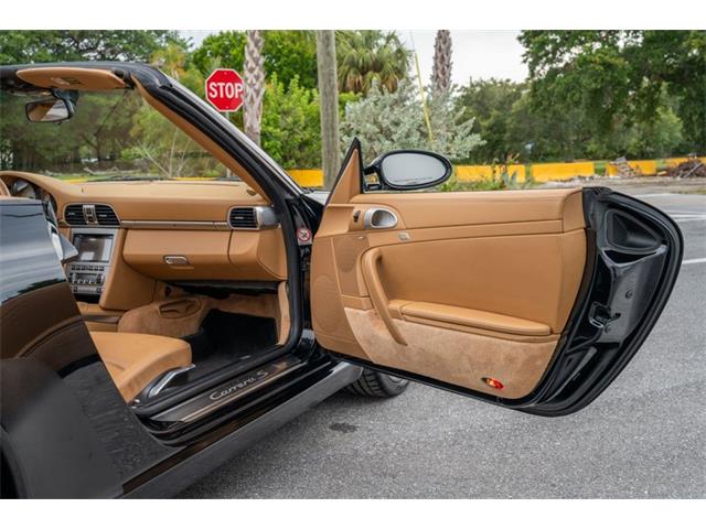 2005 Porsche 911 Carrera (CC-2073705) for sale in Fort Lauderdale, Florida