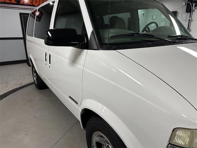 2002 Chevrolet Astro (CC-2073716) for sale in McDonald, Pennsylvania