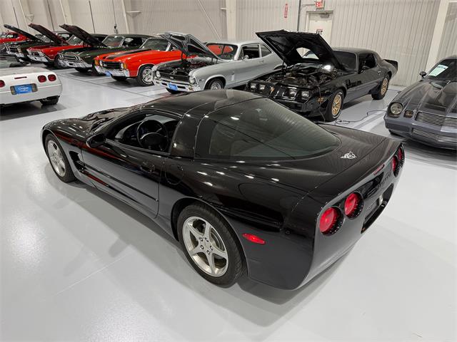 2003 Chevrolet Corvette (CC-2073787) for sale in Watford, Ontario