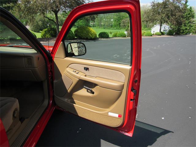 2000 GMC Sierra 1500 (CC-2073791) for sale in Mill Hall, Pennsylvania