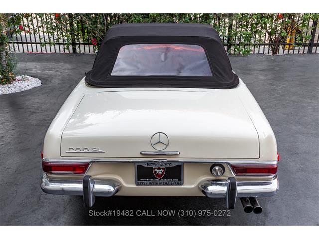 1970 Mercedes-Benz 280SL (CC-2073854) for sale in Beverly Hills, California