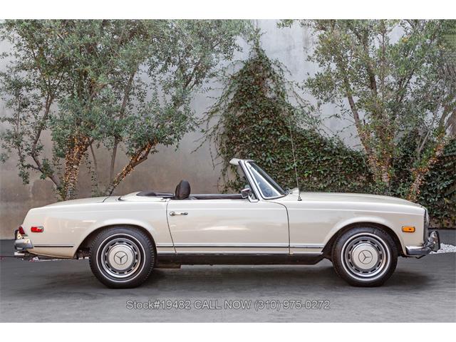 1970 Mercedes-Benz 280SL (CC-2073854) for sale in Beverly Hills, California