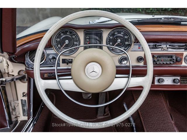 1970 Mercedes-Benz 280SL (CC-2073854) for sale in Beverly Hills, California