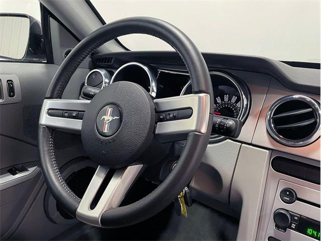 2005 Ford Mustang (CC-2073888) for sale in Depew, New York