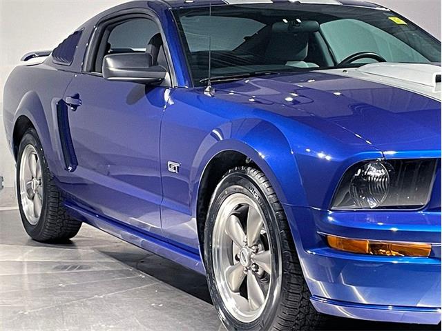 2005 Ford Mustang (CC-2073888) for sale in Depew, New York
