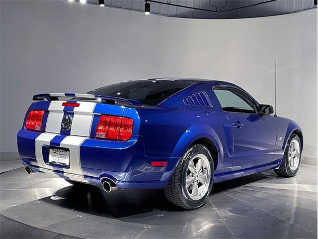 2005 Ford Mustang (CC-2073888) for sale in Depew, New York