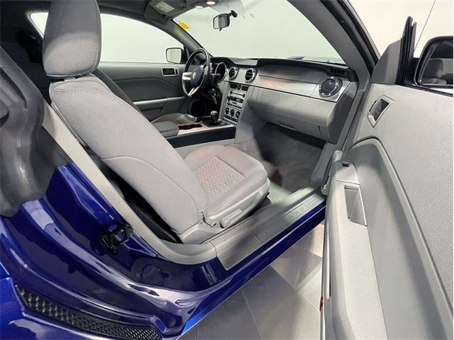 2005 Ford Mustang (CC-2073888) for sale in Depew, New York