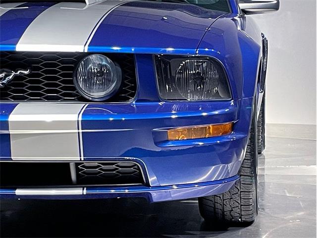 2005 Ford Mustang (CC-2073888) for sale in Depew, New York