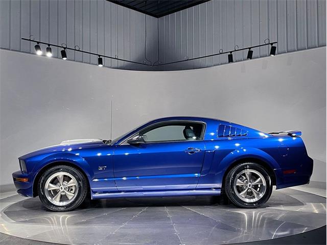 2005 Ford Mustang (CC-2073888) for sale in Depew, New York