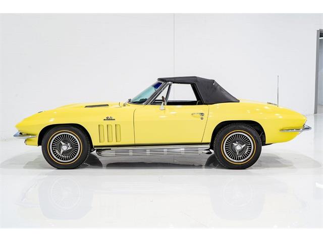 1966 Chevrolet Corvette (CC-2070039) for sale in Montreal, Quebec