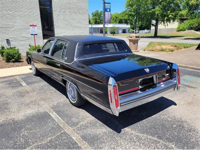 1987 Cadillac Fleetwood (CC-2073929) for sale in Cadillac, Michigan