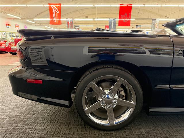 2002 Pontiac Firebird (CC-2070393) for sale in Mundelein, Illinois