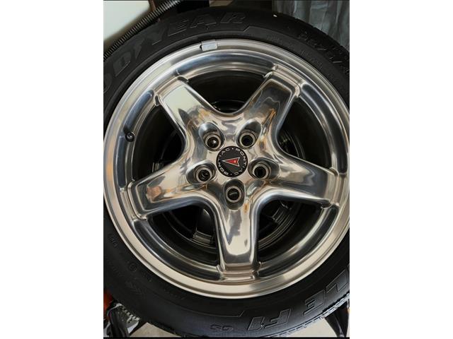 2002 Pontiac Firebird (CC-2070393) for sale in Mundelein, Illinois