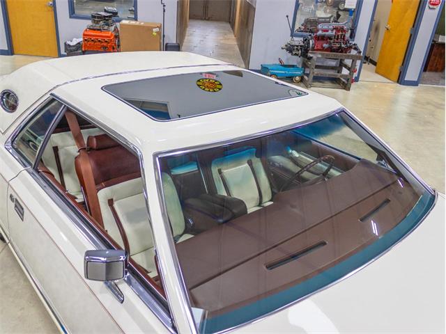 1977 Lincoln Mark V (CC-2073996) for sale in Salem, Ohio