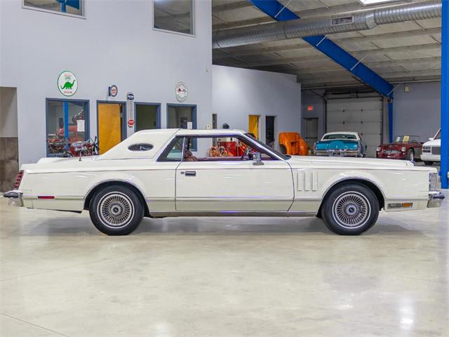 1977 Lincoln Mark V (CC-2073996) for sale in Salem, Ohio