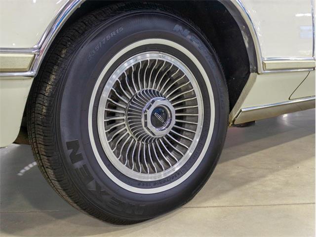 1977 Lincoln Mark V (CC-2073996) for sale in Salem, Ohio