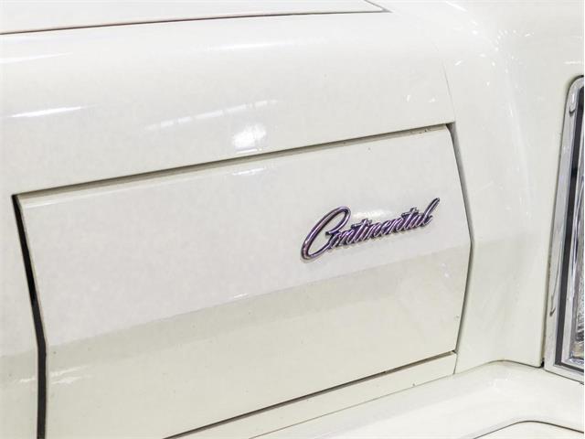 1977 Lincoln Mark V (CC-2073996) for sale in Salem, Ohio