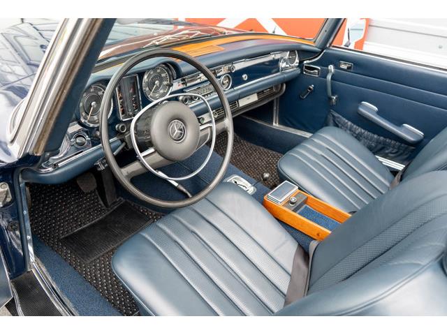 1971 Mercedes-Benz 280SL (CC-2070401) for sale in Bellevue, Washington