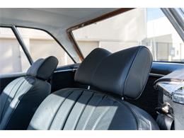 1968 Mercedes-Benz 280 (CC-2074041) for sale in Sherman Oaks, California