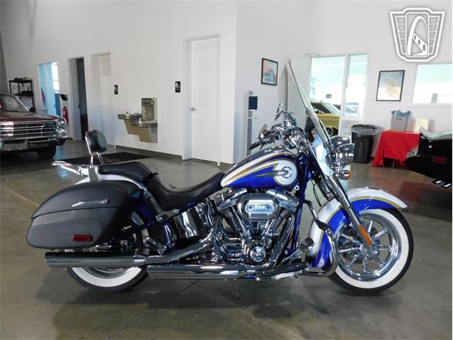 2014 Harley-Davidson CVO Softail Deluxe (CC-2070408) for sale in Concord, North Carolina