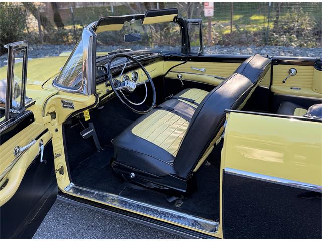 1955 Ford Fairlane (CC-2074120) for sale in Grass Valley, California