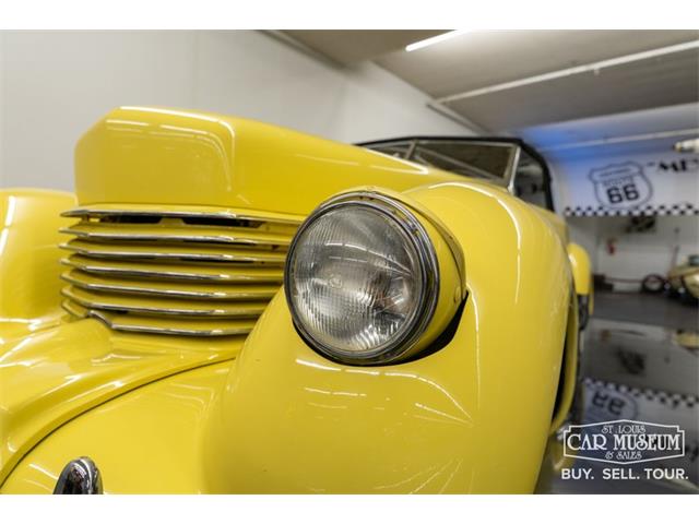1937 Cord 812 (CC-2070419) for sale in St. Louis, Missouri
