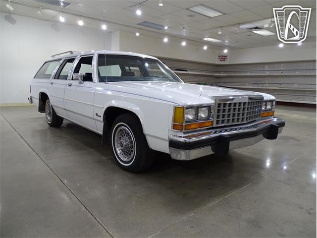 1985 Ford Crown Victoria (CC-2074190) for sale in O'Fallon, Illinois