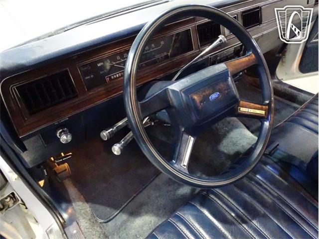 1985 Ford Crown Victoria (CC-2074190) for sale in O'Fallon, Illinois