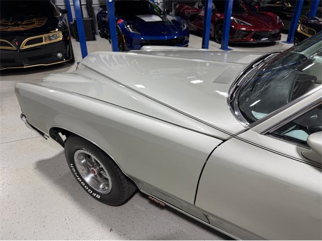 1972 Pontiac Grand Prix (CC-2074342) for sale in Shelby Township, Michigan