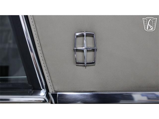 1989 Lincoln Town Car (CC-2074462) for sale in Runnemede, New Jersey