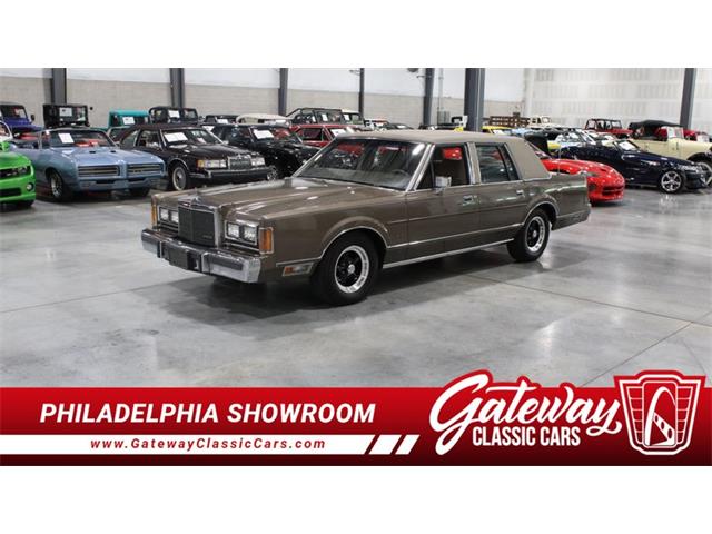 1989 Lincoln Town Car (CC-2074462) for sale in Runnemede, New Jersey