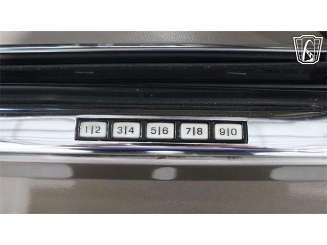 1989 Lincoln Town Car (CC-2074462) for sale in Runnemede, New Jersey