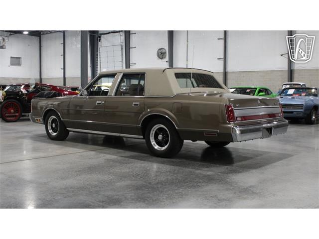 1989 Lincoln Town Car (CC-2074462) for sale in Runnemede, New Jersey