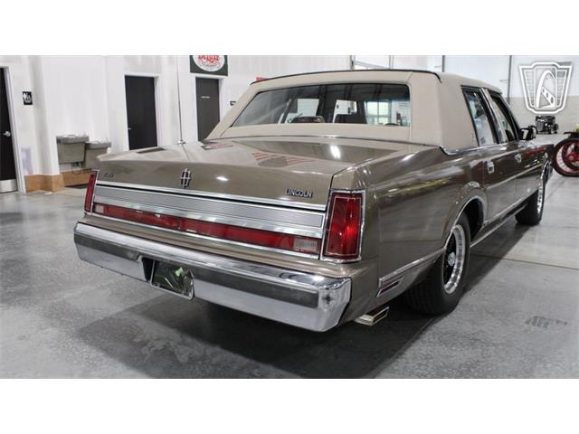 1989 Lincoln Town Car (CC-2074462) for sale in Runnemede, New Jersey