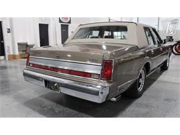 1989 Lincoln Town Car (CC-2074462) for sale in Runnemede, New Jersey