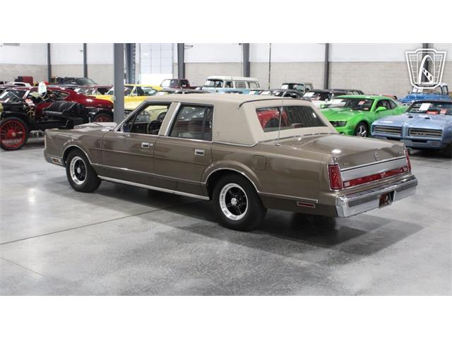1989 Lincoln Town Car (CC-2074462) for sale in Runnemede, New Jersey