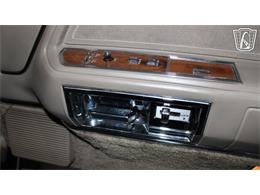 1989 Lincoln Town Car (CC-2074462) for sale in Runnemede, New Jersey