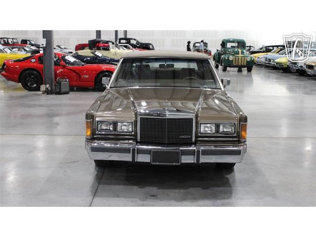 1989 Lincoln Town Car (CC-2074462) for sale in Runnemede, New Jersey