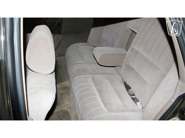 1989 Lincoln Town Car (CC-2074462) for sale in Runnemede, New Jersey